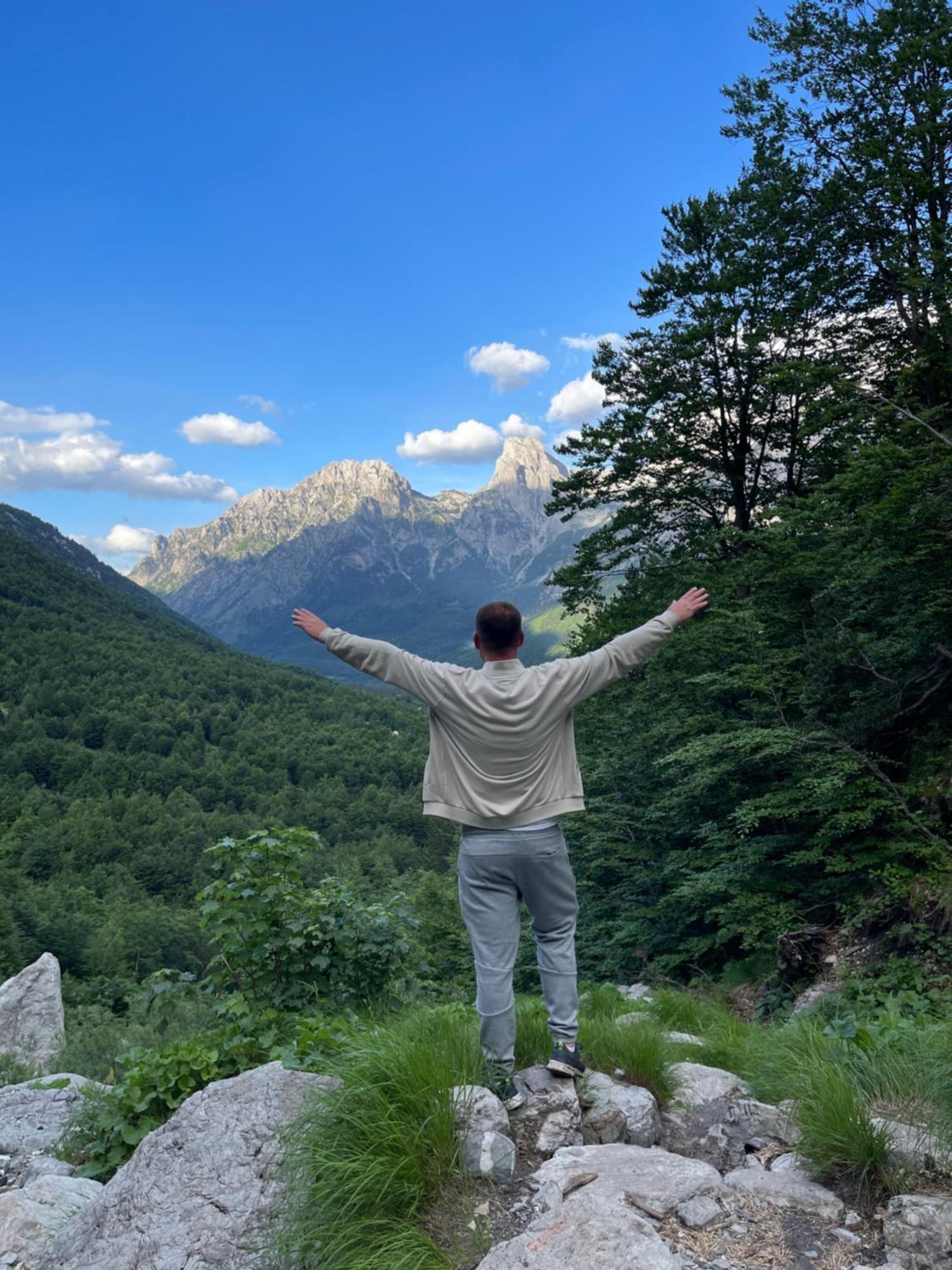 Guesthouse Skender Selimaj Valbona Exteriör bild
